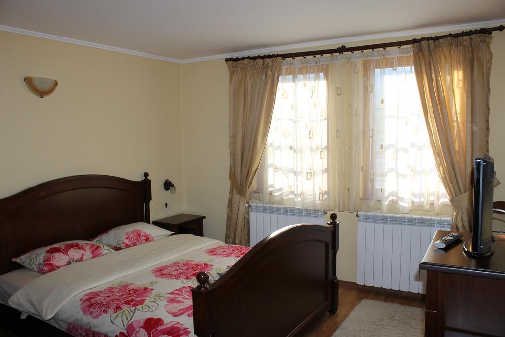 Guest House Maria Копривштица Экстерьер фото